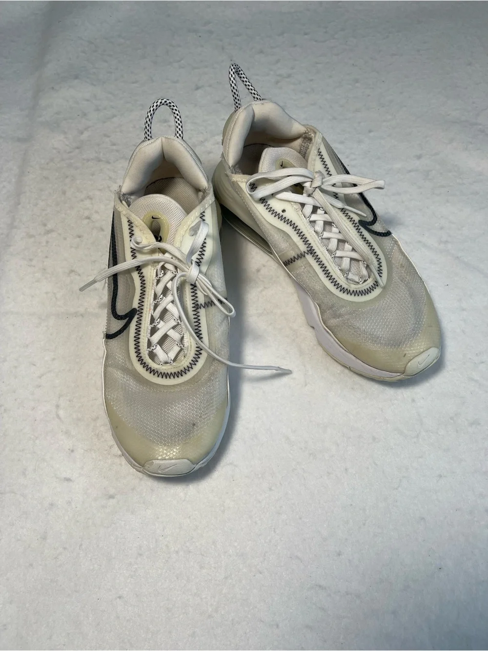 Nike Air Max 2090 White Black Sneakers Women’s 8.5 Running Shoes CK2612-100